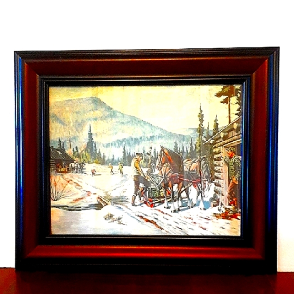 Dark Wood & Mahogany Faux Wood Frame With Old Replaceable Picture 18.5 X 15.5